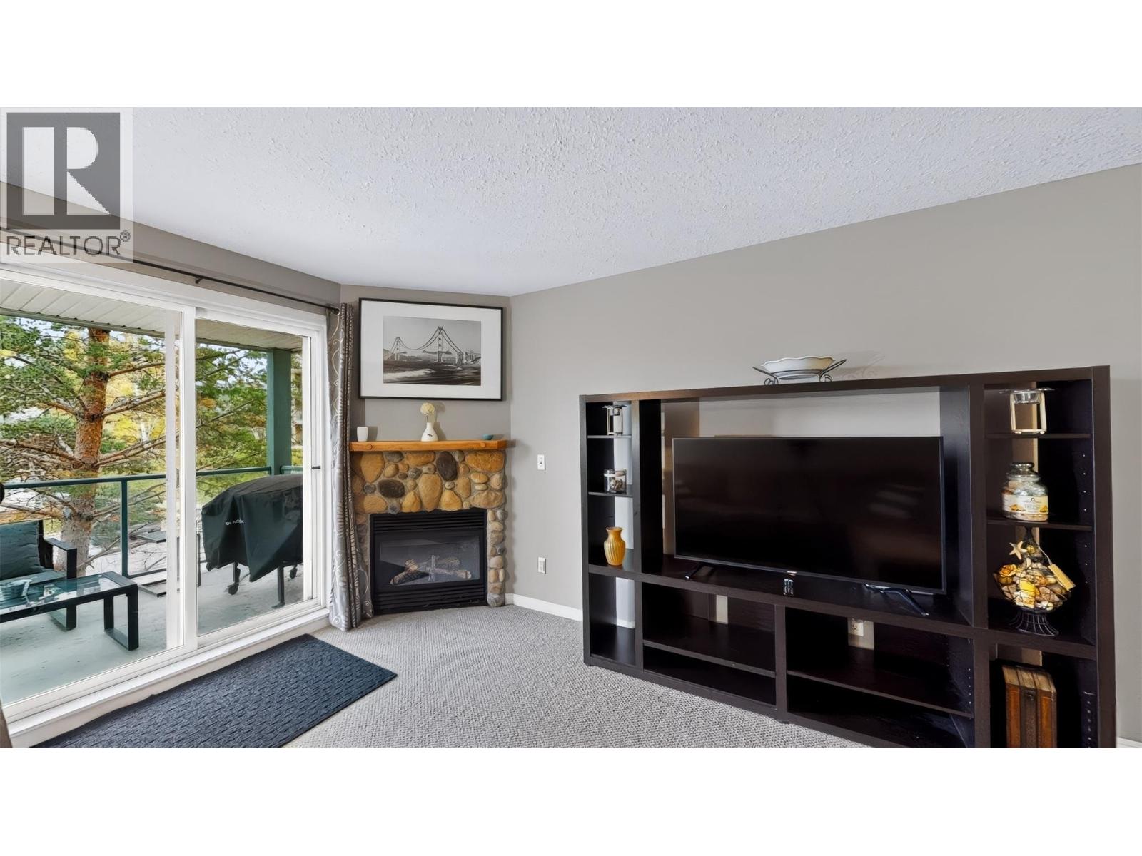 206 4767 FORSTERS LANDING Road, Radium Hot Springs