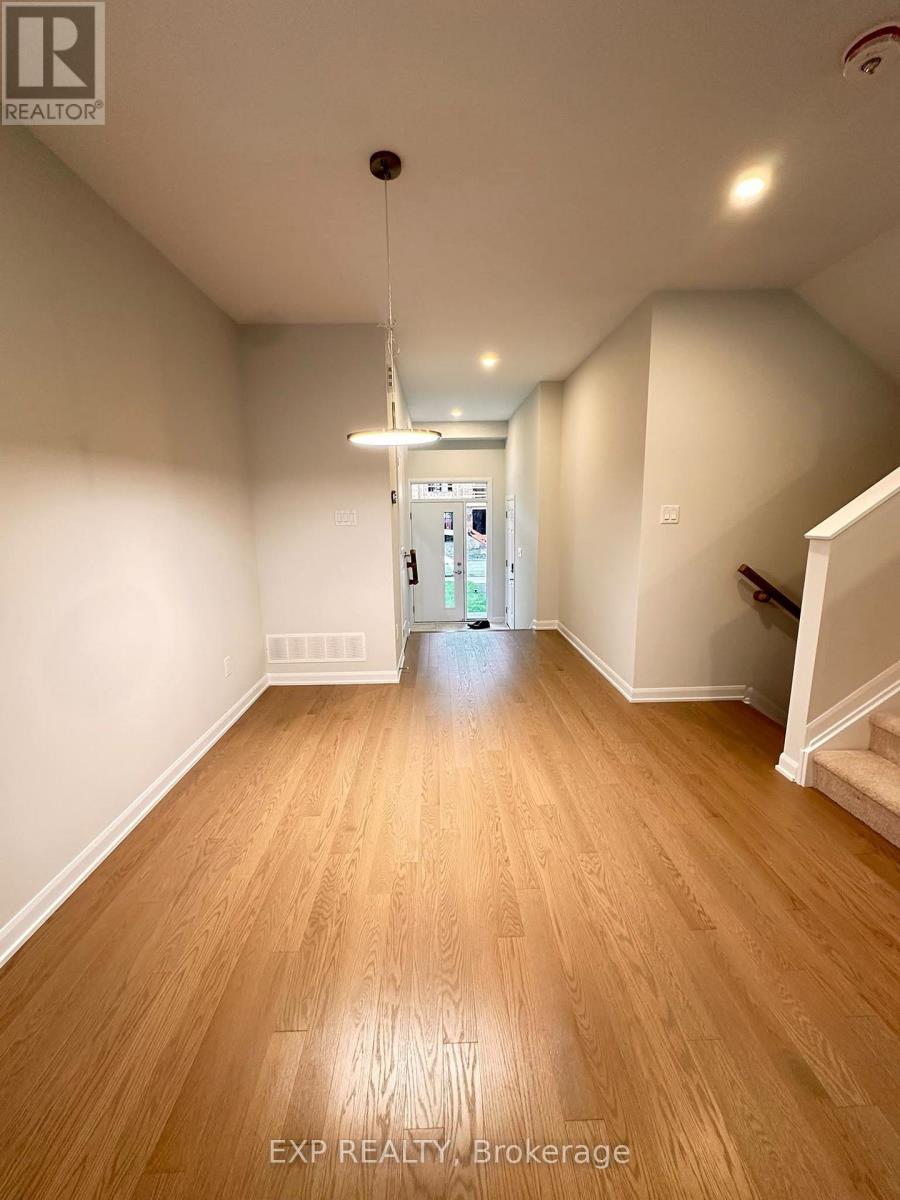 678 MOONGLADE CRESCENT, Ottawa — photo 5