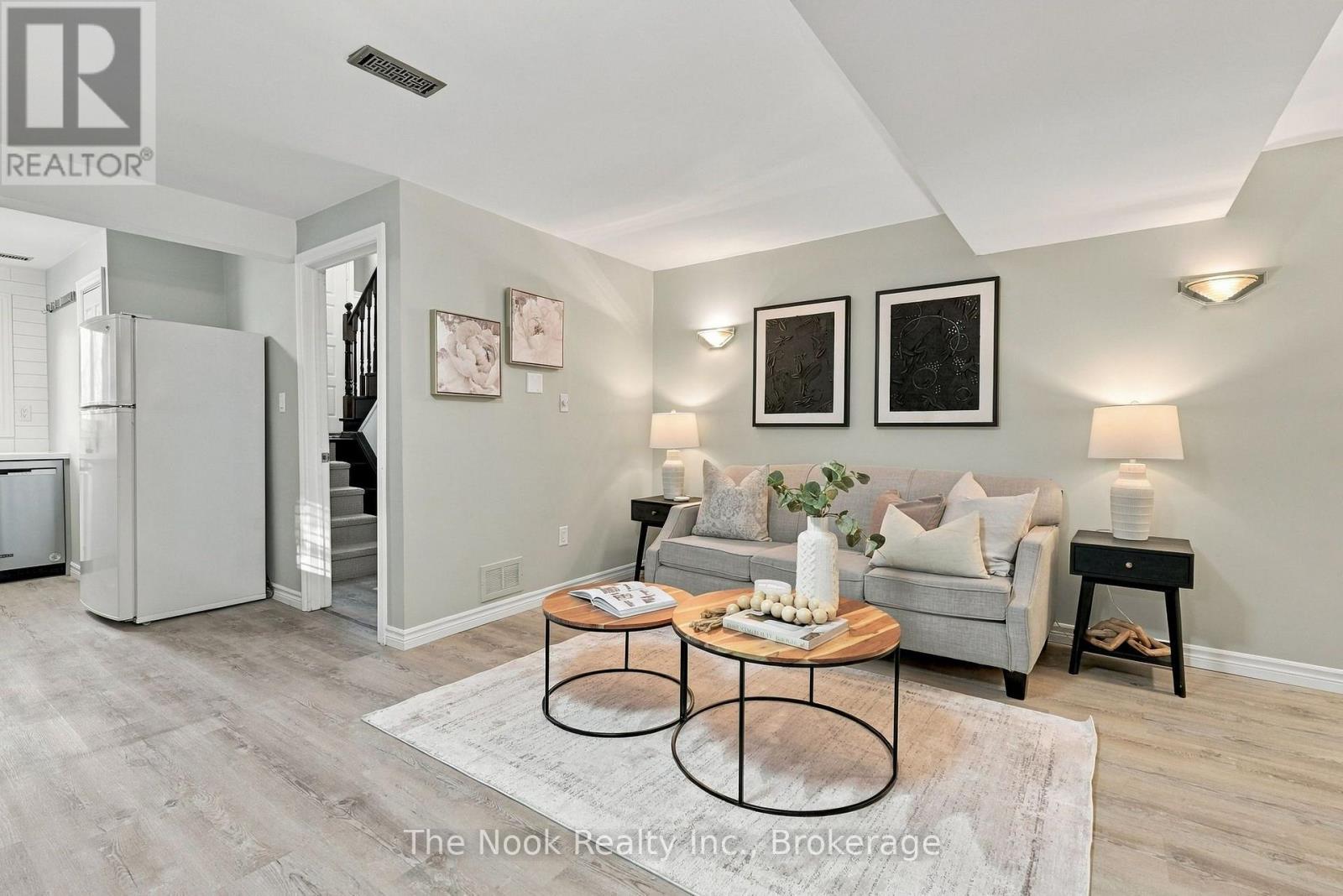 1 Inglewood Place, Whitby, ON photo 31