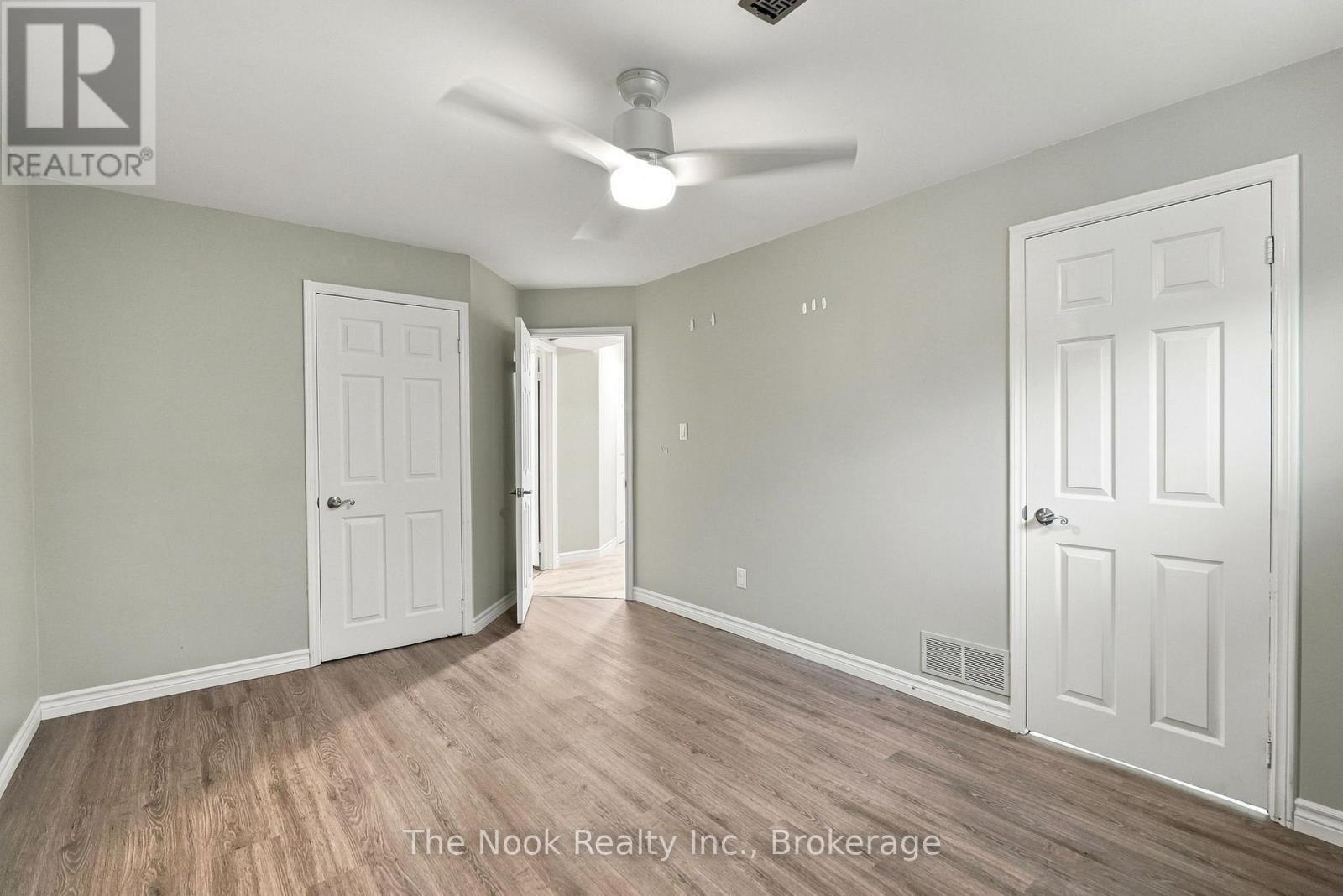 1 Inglewood Place, Whitby, ON photo 38