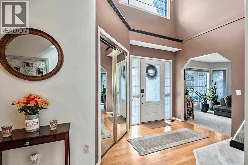 12817 Douglasview Boulevard SE, photo 2 of 41