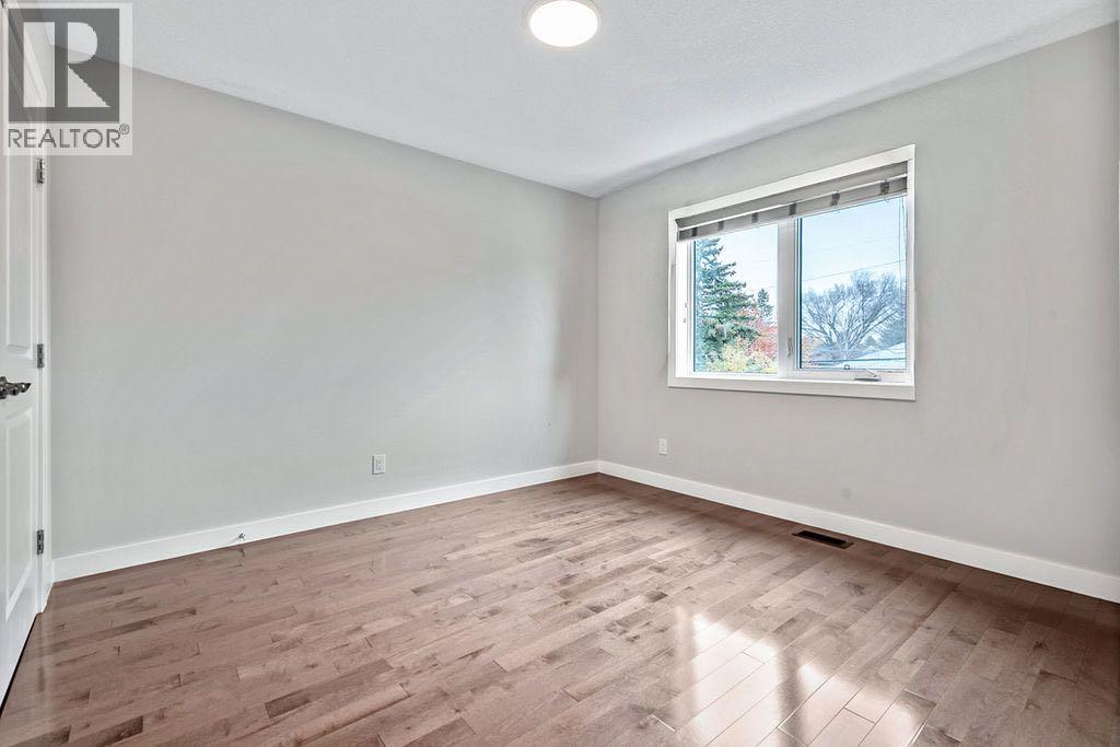 3502 3 Street NW, Calgary — photo 16
