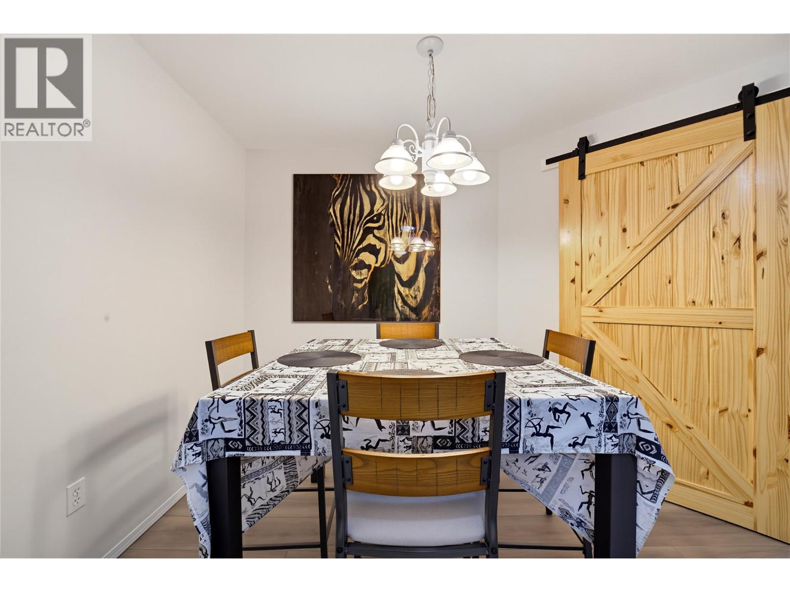 #208 640 3 Street SW - 20
