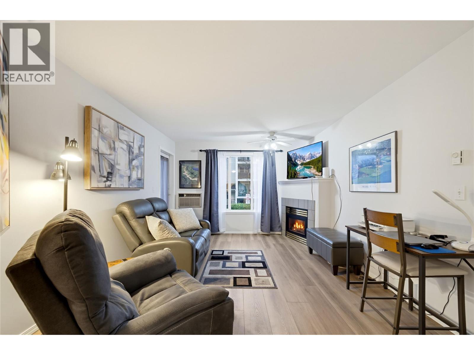 #208 640 3 Street SW - 8