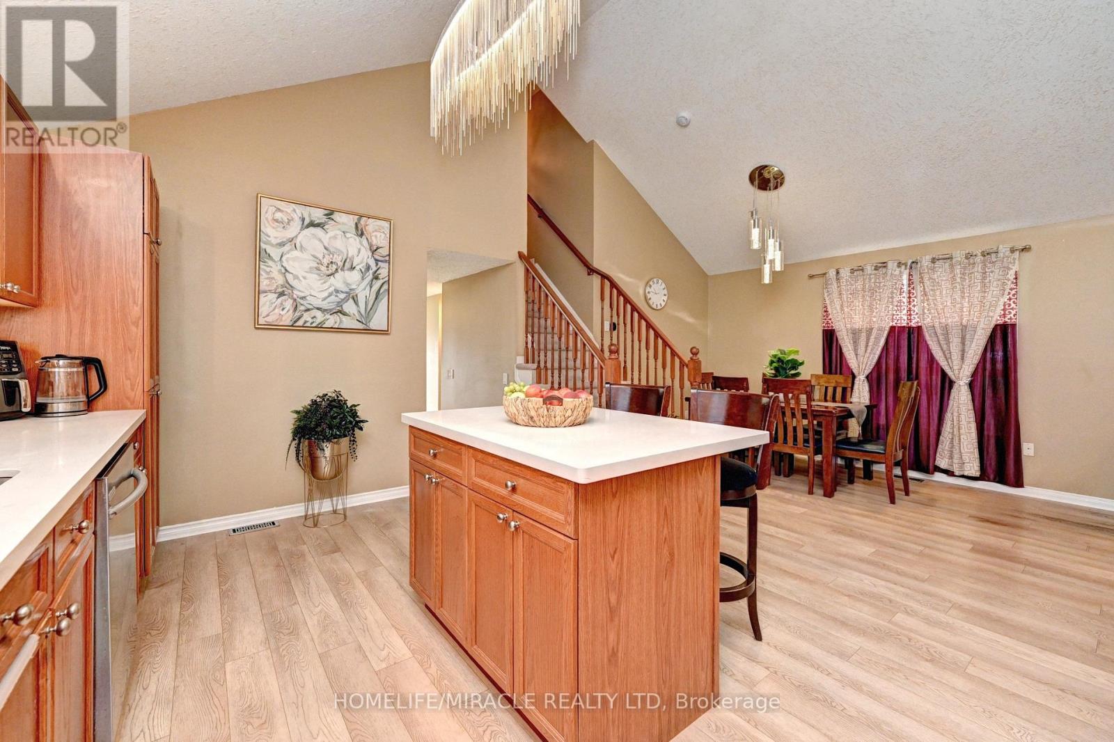 62 Fallowfield Drive, Kitchener, ON photo 15