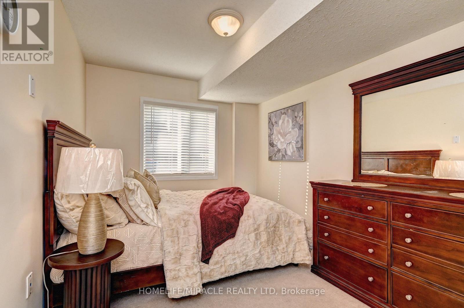 62 Fallowfield Drive, Kitchener, ON photo 35