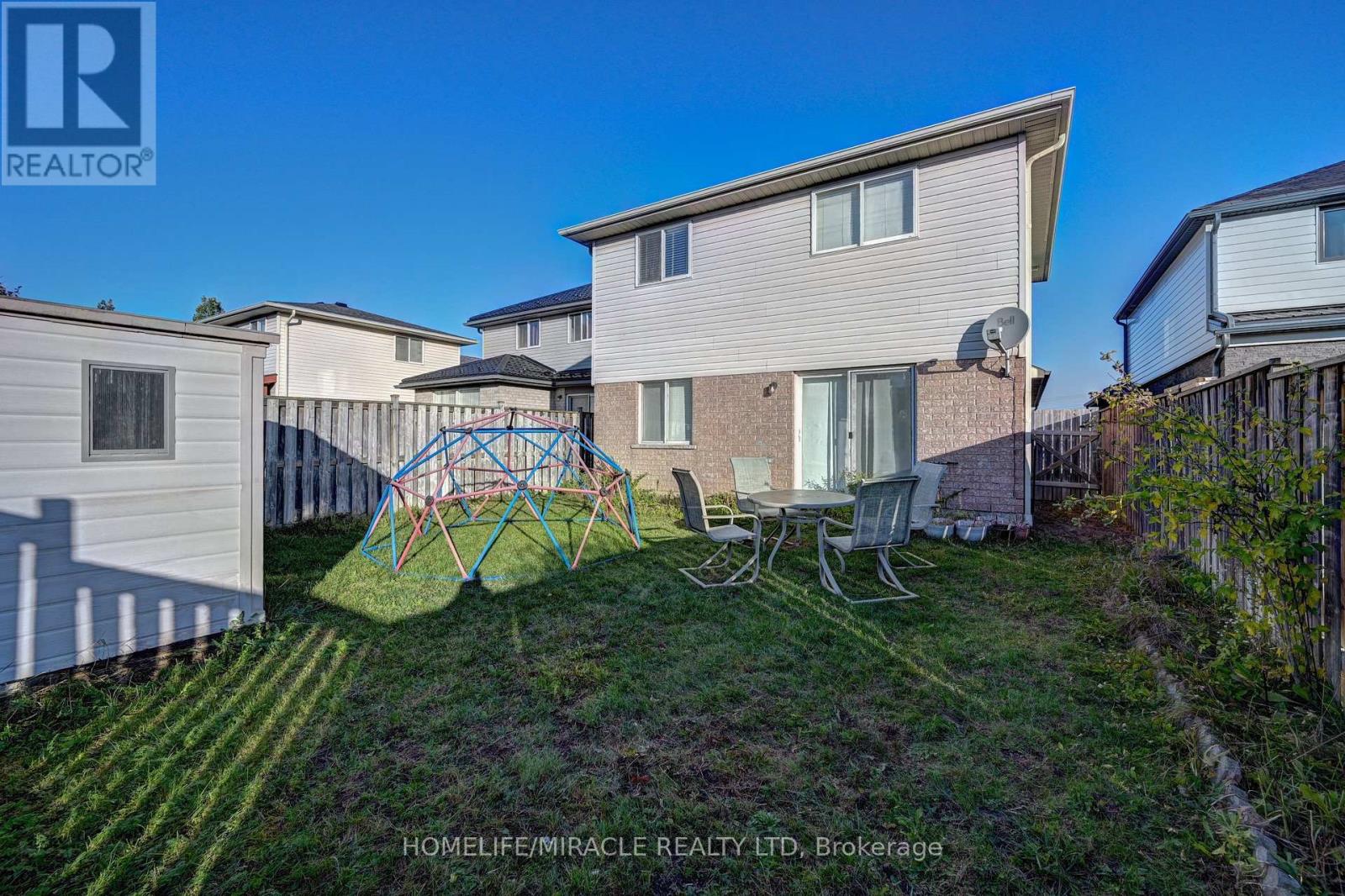 62 Fallowfield Drive, Kitchener, ON photo 43