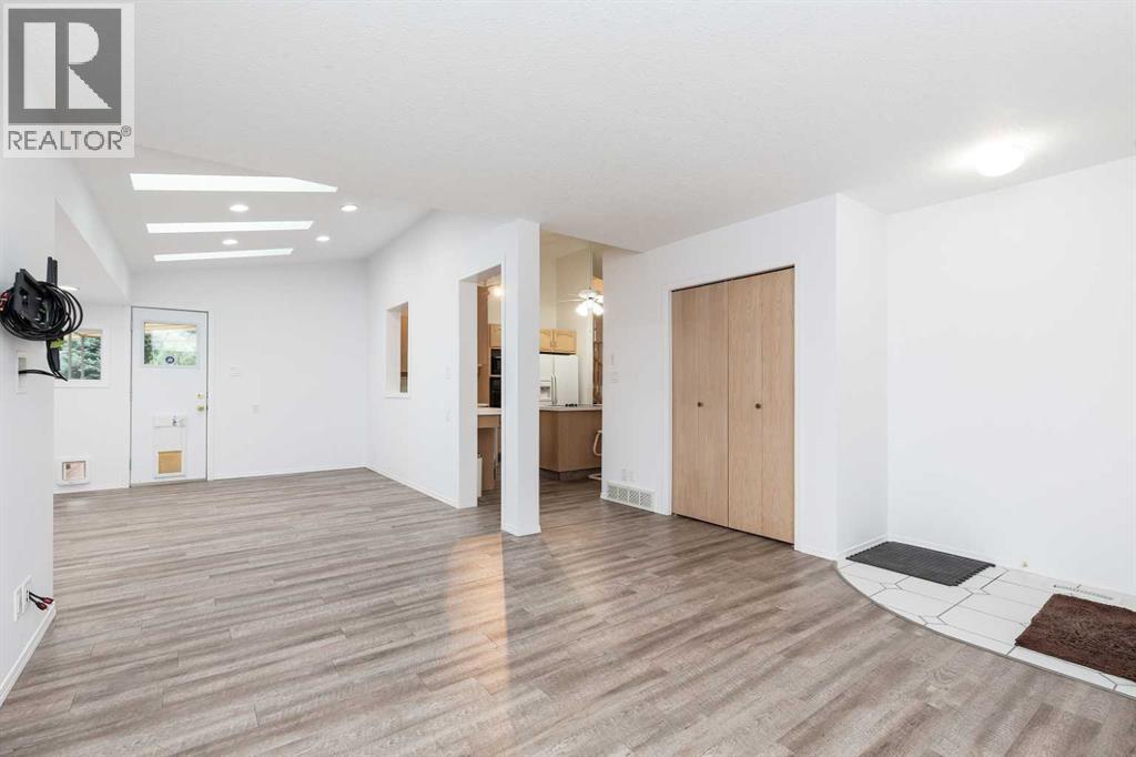 97 Stafford Road N, photo 9 of 35