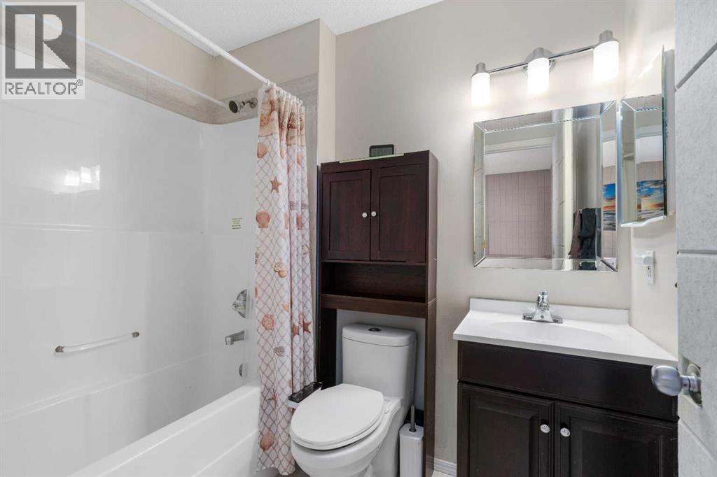 21 Citadel Meadow Close NW, Calgary — photo 17