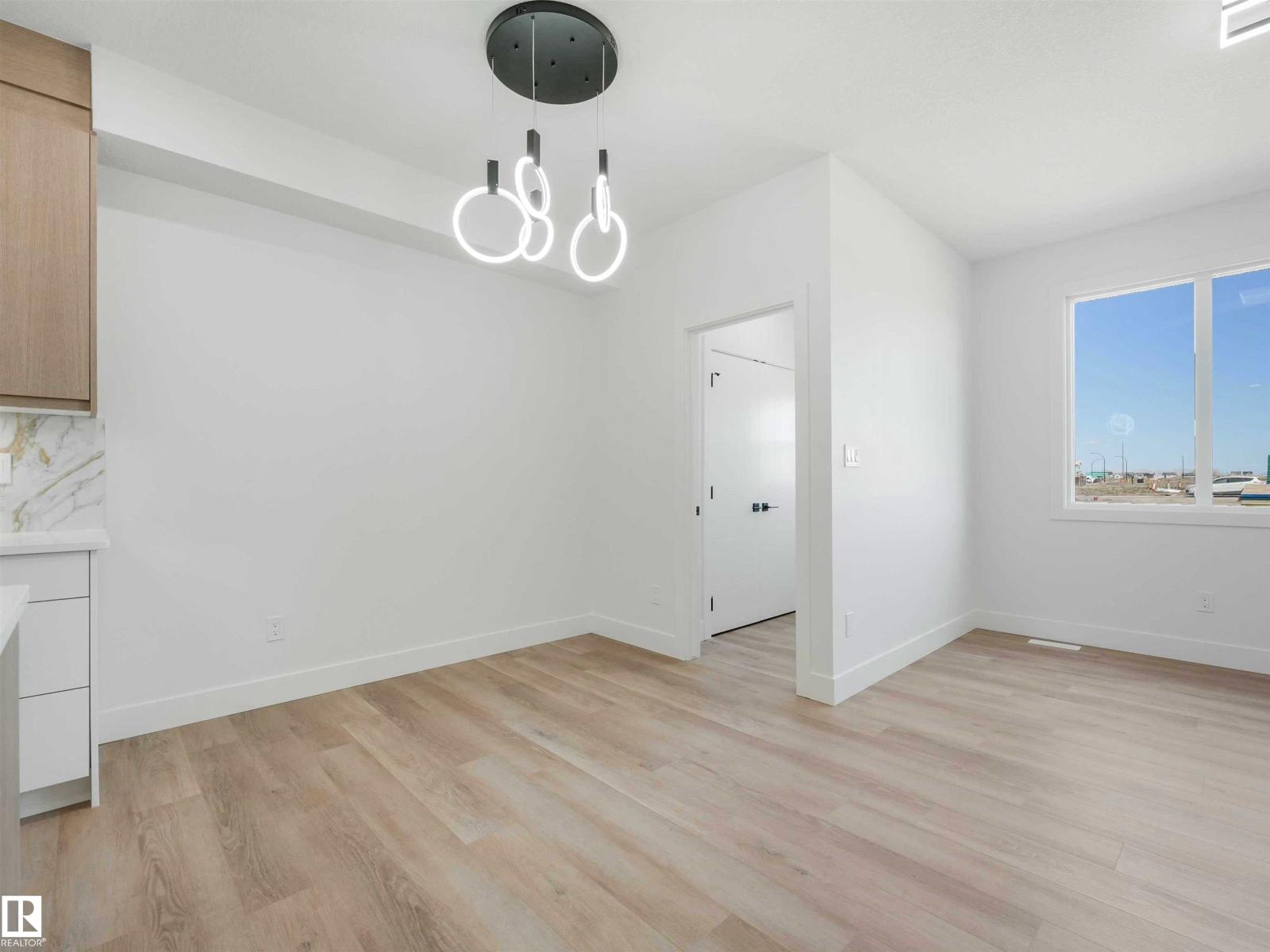 735 30 Street SW, Edmonton — photo 25