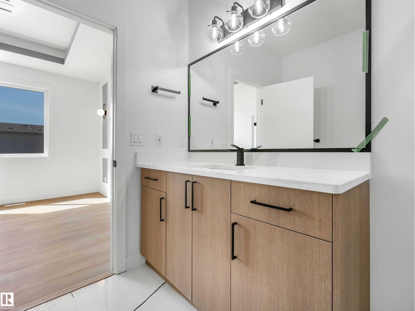 735 30 Street SW, photo 63 of 69