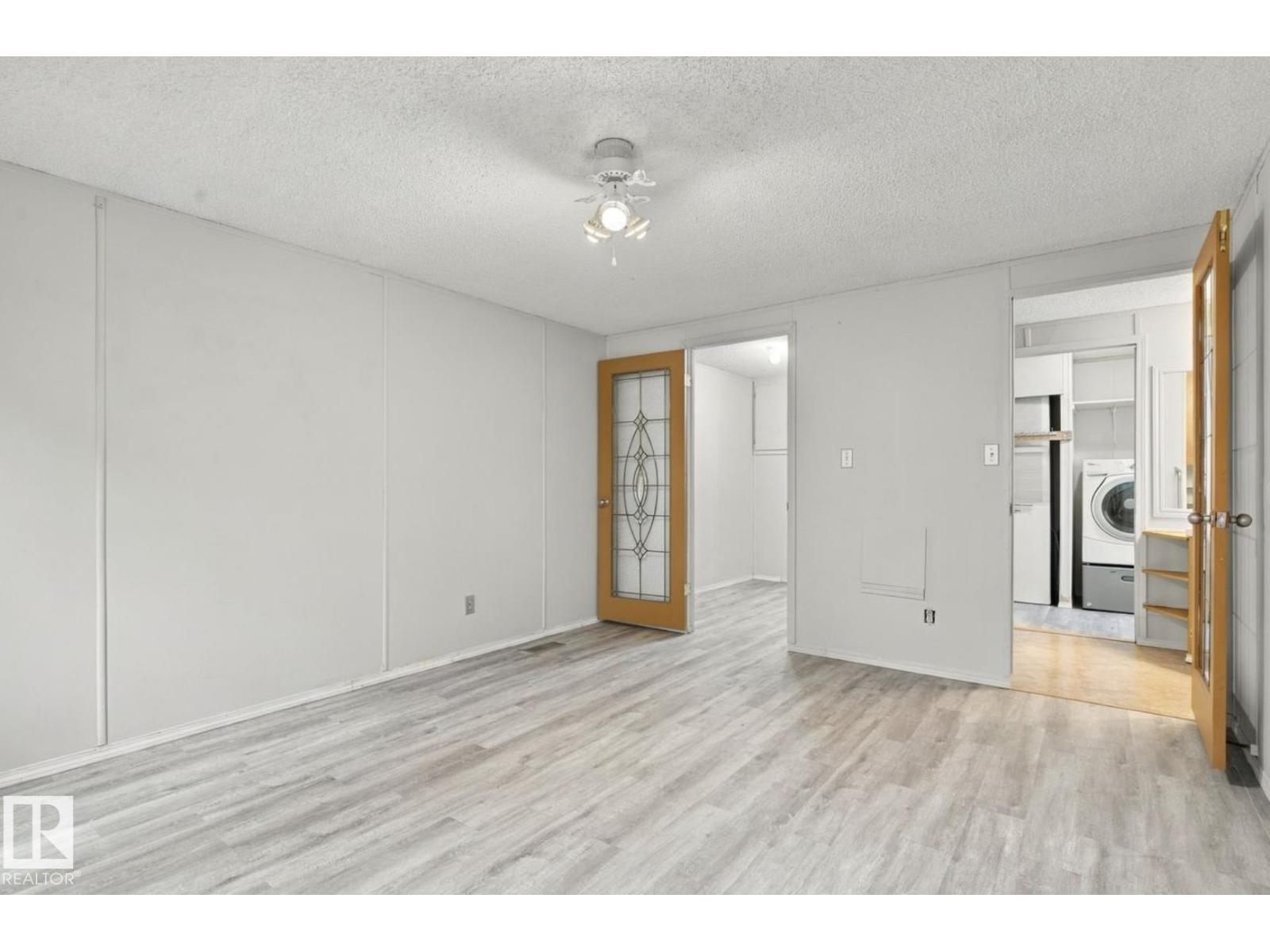 2664 Lakeview Dr NW, Edmonton — photo 23