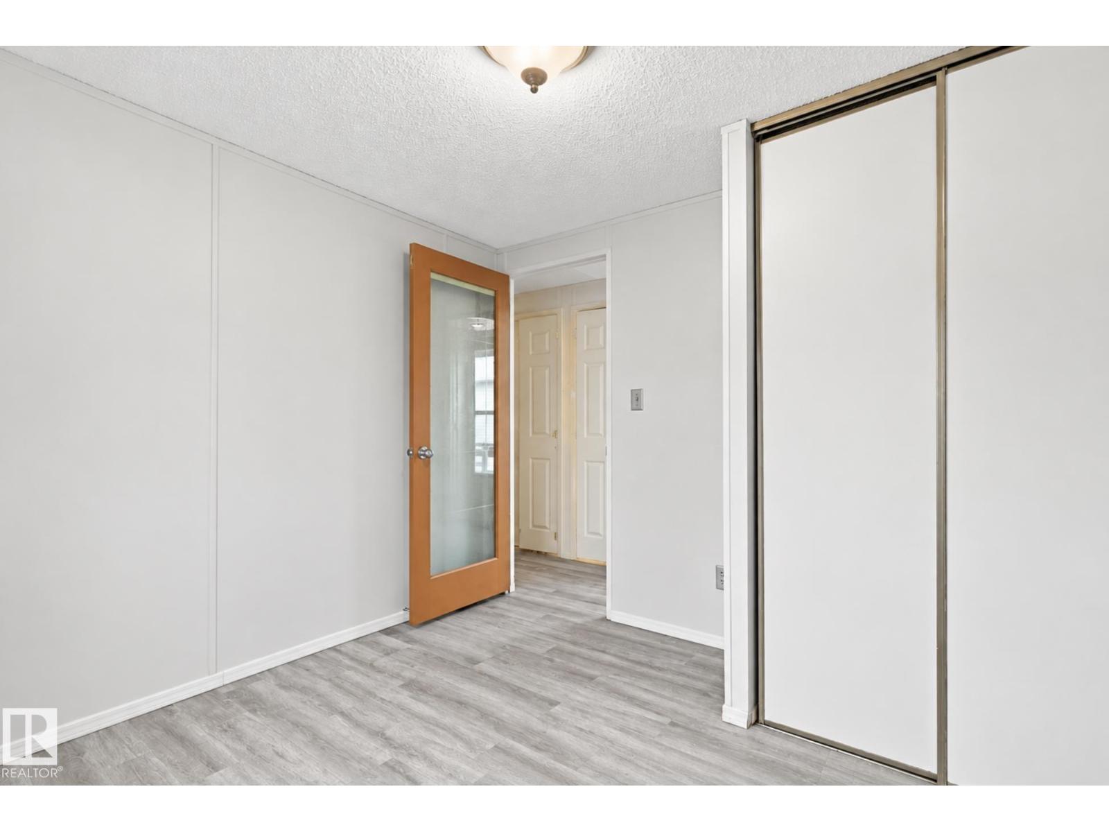 2664 Lakeview Dr NW, Edmonton — photo 31