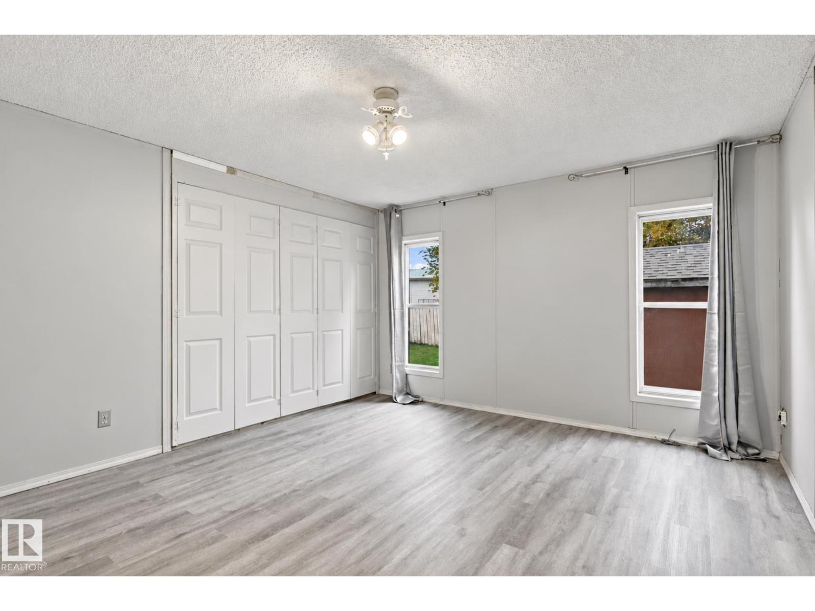 2664 Lakeview Dr NW, Edmonton — photo 20