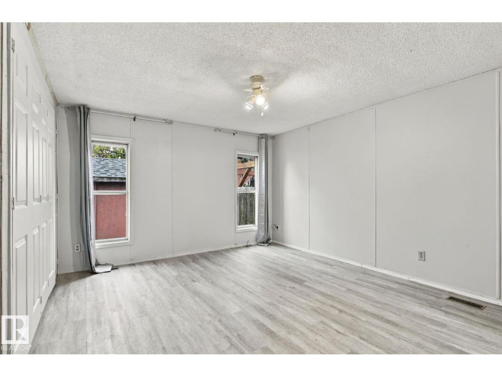 2664 Lakeview Dr NW, Edmonton — photo 24