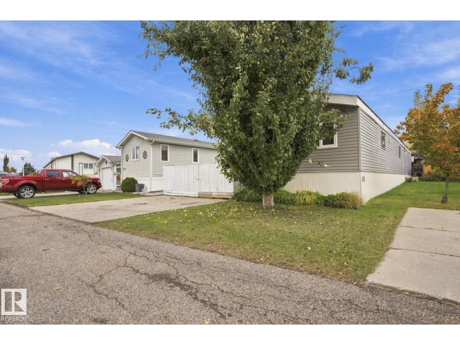 2664 Lakeview Dr NW, photo 39 of 47