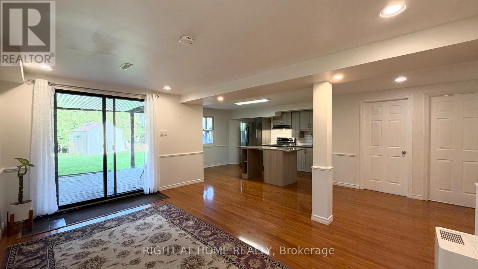 BASEMENT - 423 CROSSLAND GATE, Newmarket (Summerhill Estates)