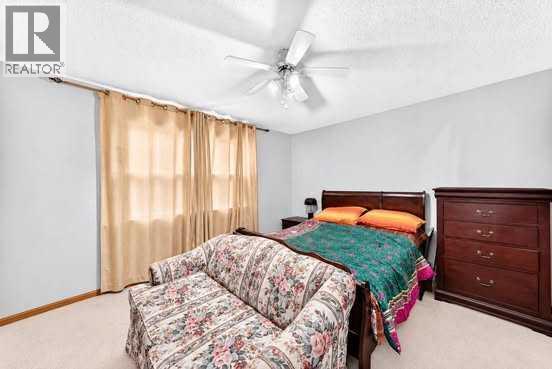 38 Coral Reef Crescent NE photo 16