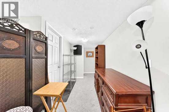 38 Coral Reef Crescent NE photo 36