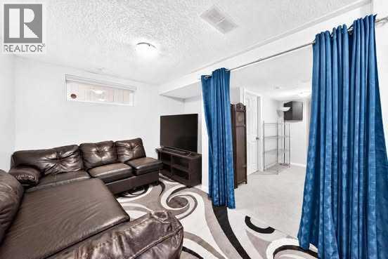 38 Coral Reef Crescent NE photo 37