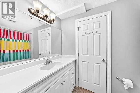 38 Coral Reef Crescent NE photo 38