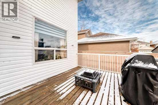 38 Coral Reef Crescent NE photo 40
