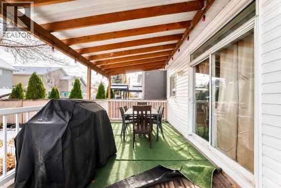38 Coral Reef Crescent NE photo 41