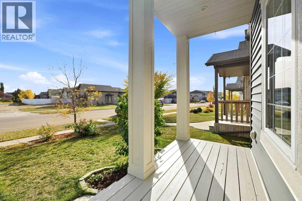 124 Pioneer Way, photo 4 of 47