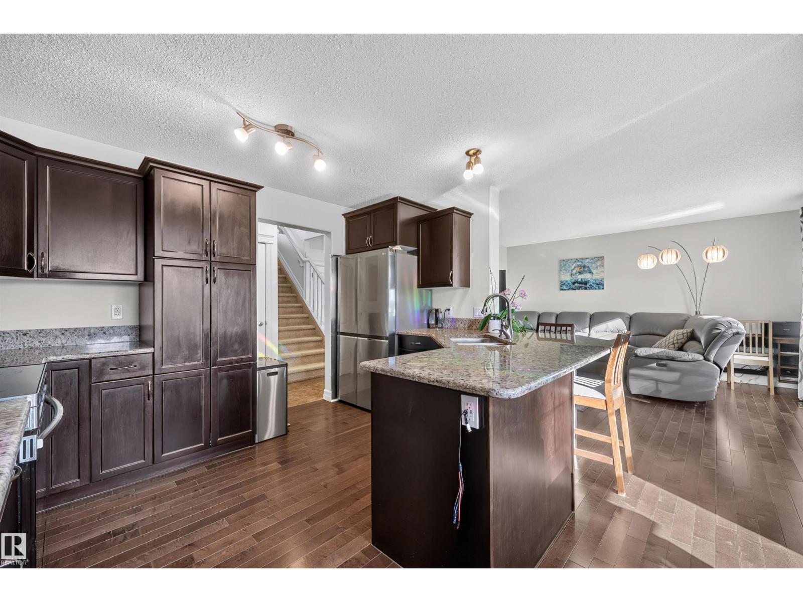 Property photograph 18 for MLS E4514523