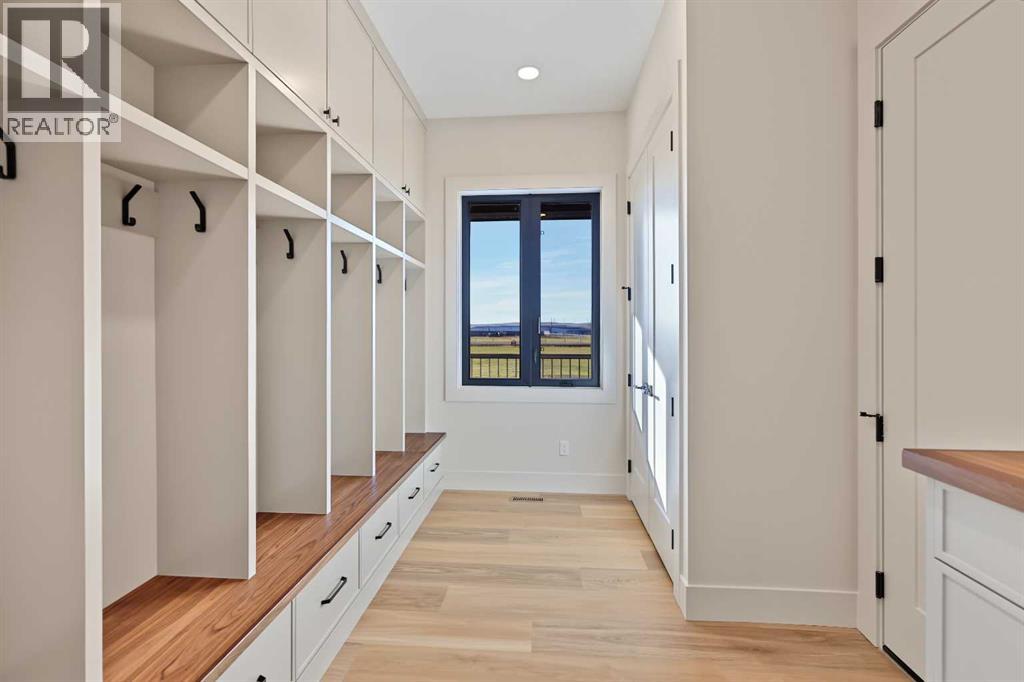 53025 RR 222, Magrath — photo 29