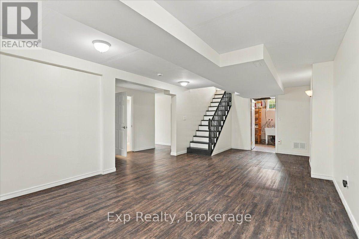 5 Kidd Avenue, Quinte West, ON photo 23