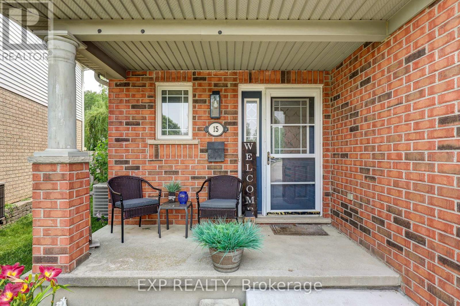 15 SCHREYER DRIVE, St. Thomas — photo 2