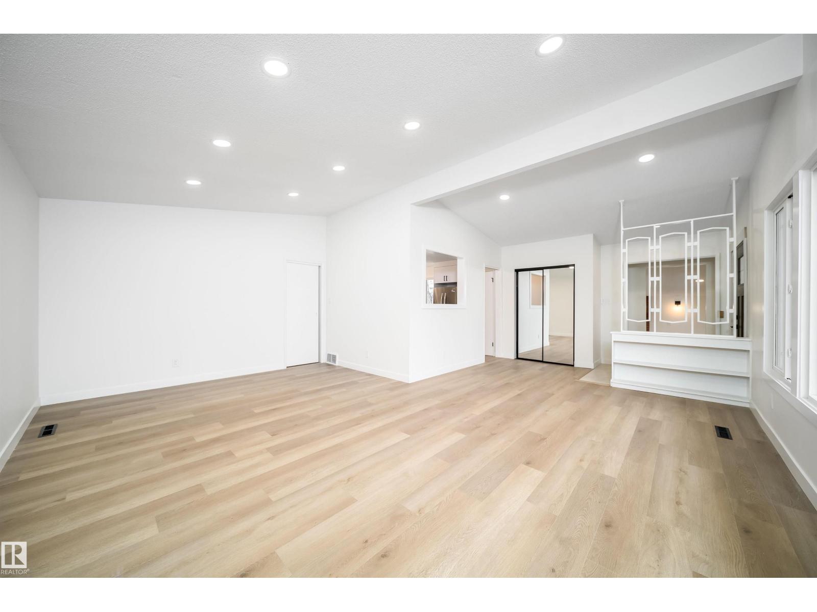 7807 144 AV NW, Edmonton — photo 11