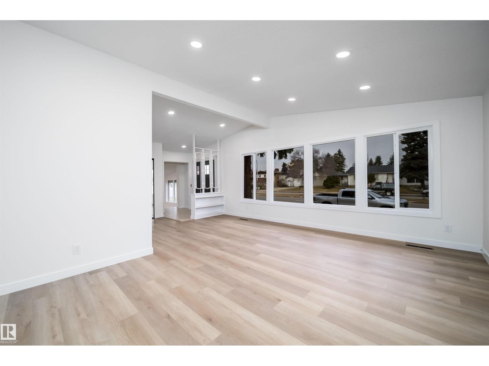 7807 144 AV NW, Edmonton — photo 10