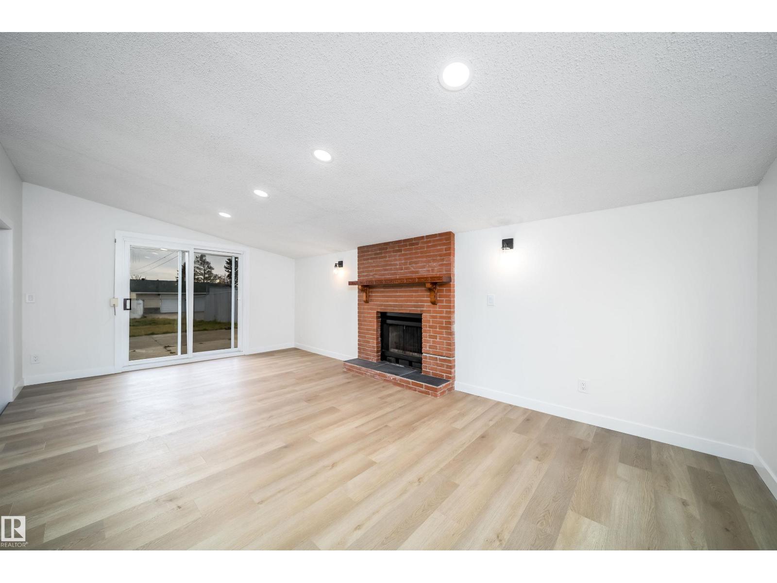 7807 144 AV NW, Edmonton — photo 23