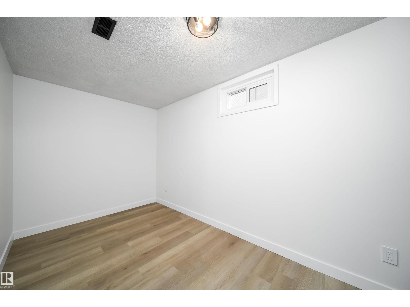 7807 144 AV NW, Edmonton — photo 34