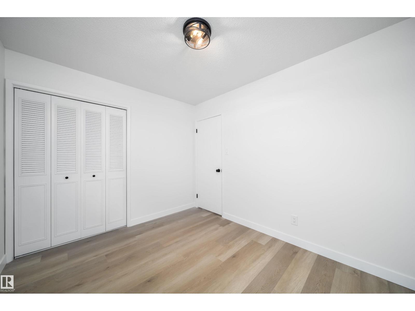 7807 144 AV NW, Edmonton — photo 31