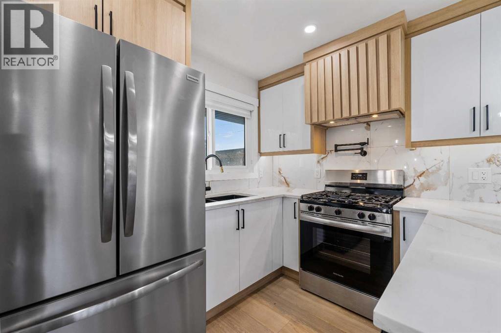 2415 22 Avenue SW, Calgary — photo 12