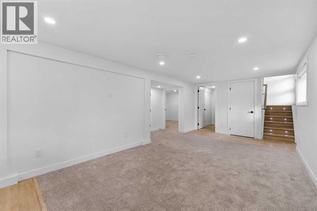 2415 22 Avenue SW, Calgary — photo 32