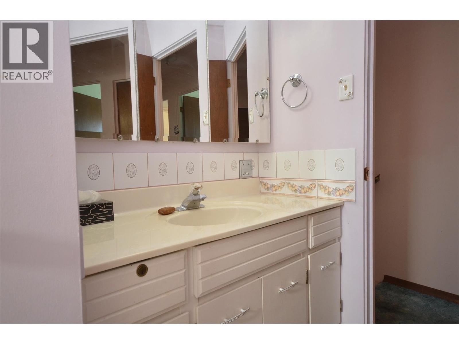 3706 21 Avenue, Vernon - Image 1