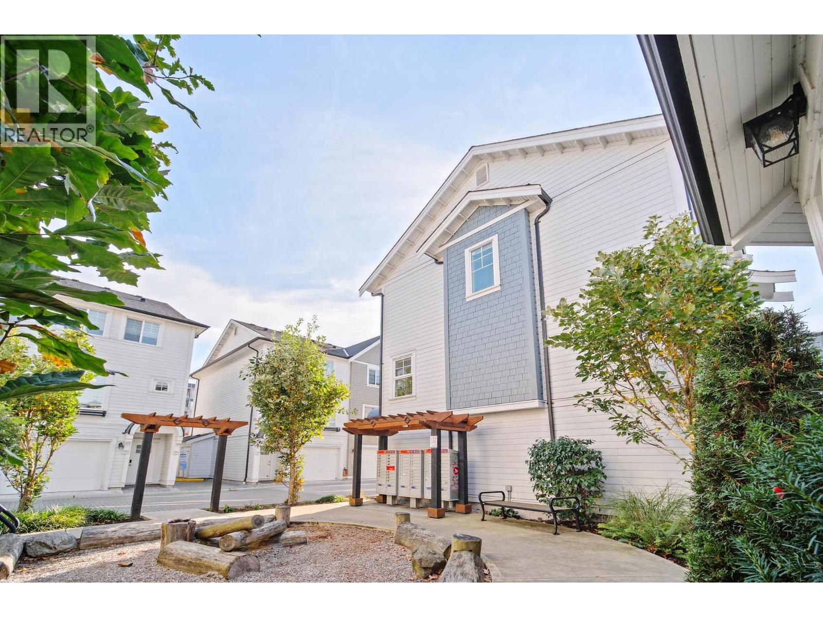 #42-9211 MCKIM Way, Richmond