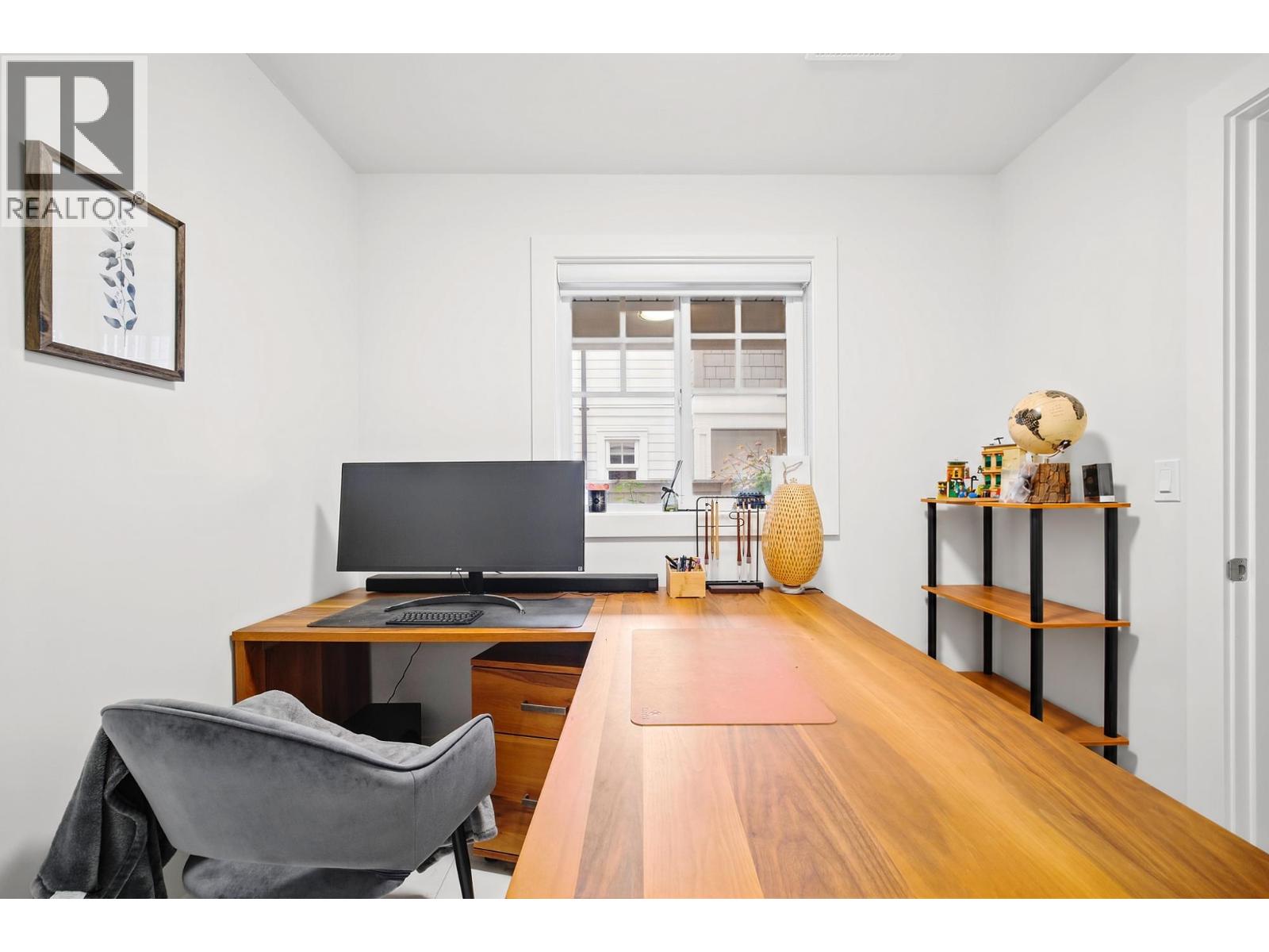 #42-9211 MCKIM Way, Richmond
