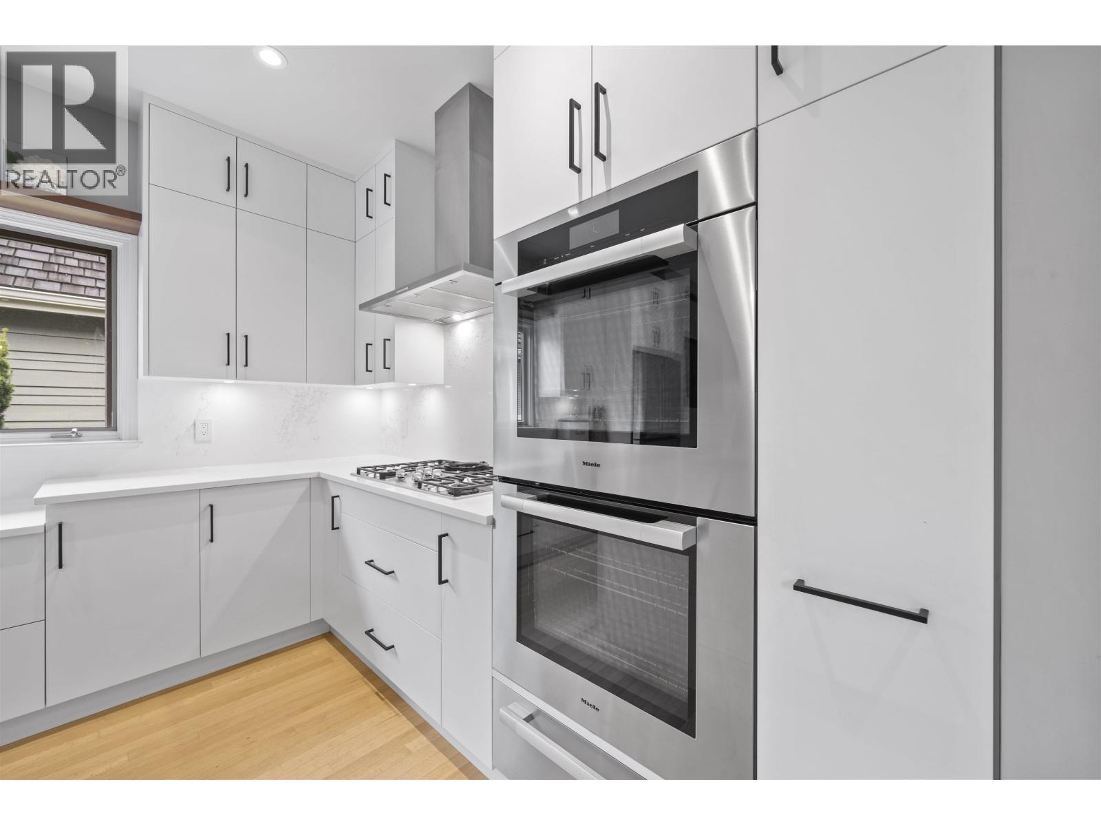 #106-6505 3 Avenue, Delta