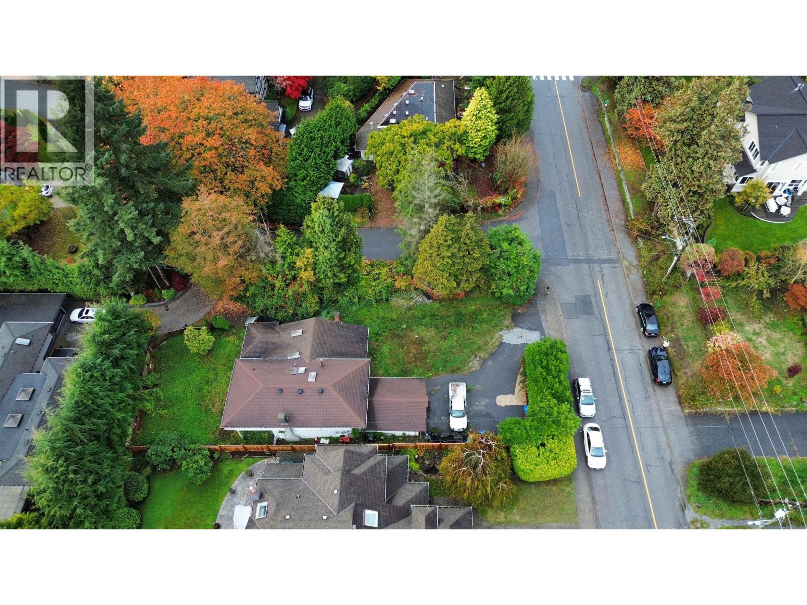 1840 Mathers Avenue, West Vancouver — photo 8