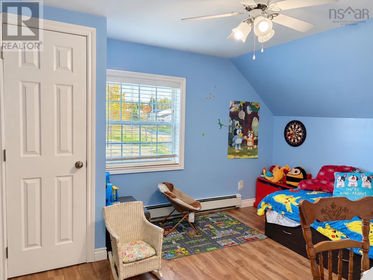 163 Riverview Drive, photo 36