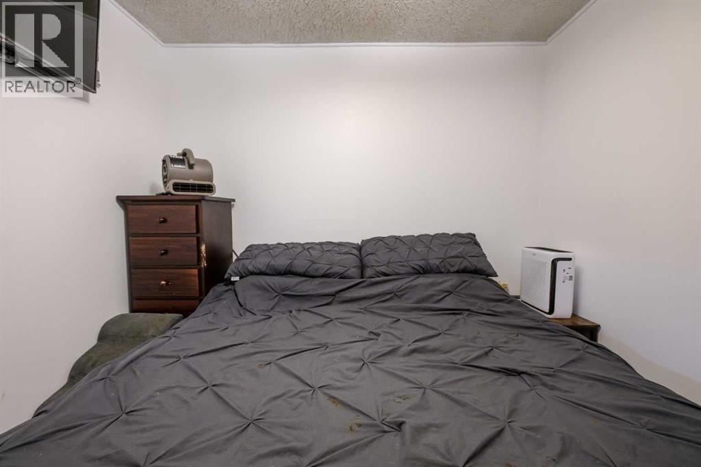 9312 104 Avenue, photo 10 of 24
