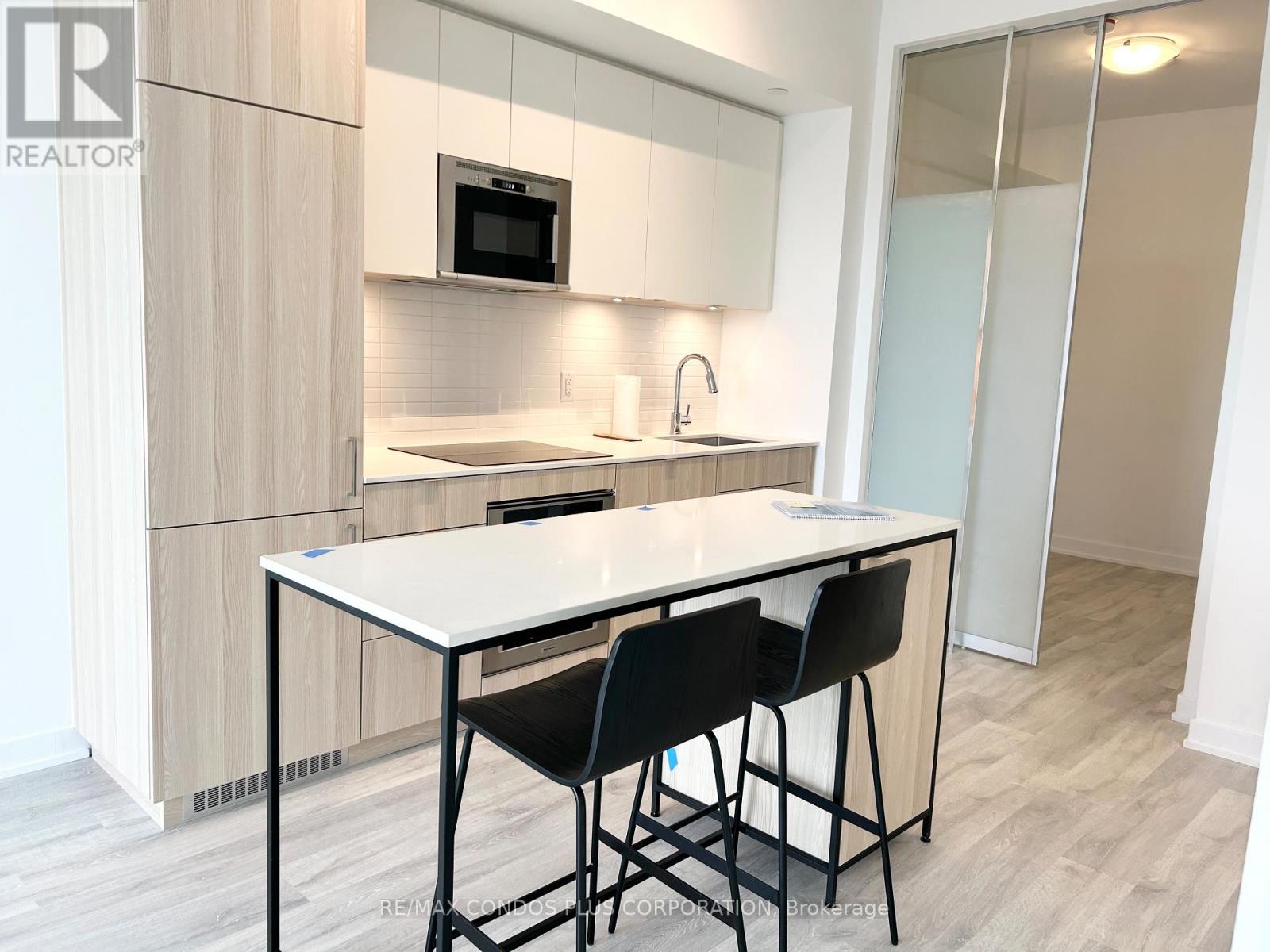 320 - 220 MISSINNIHE WAY, Mississauga (Port Credit) — photo 5
