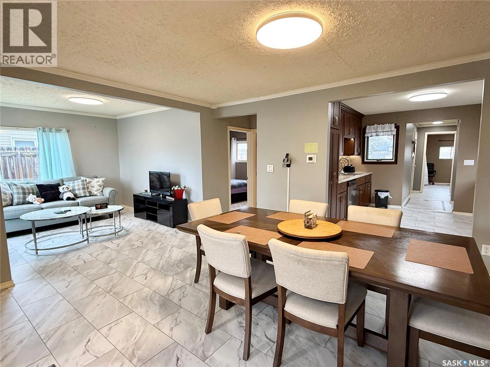 64 10th STREET NE, Weyburn — photo 10
