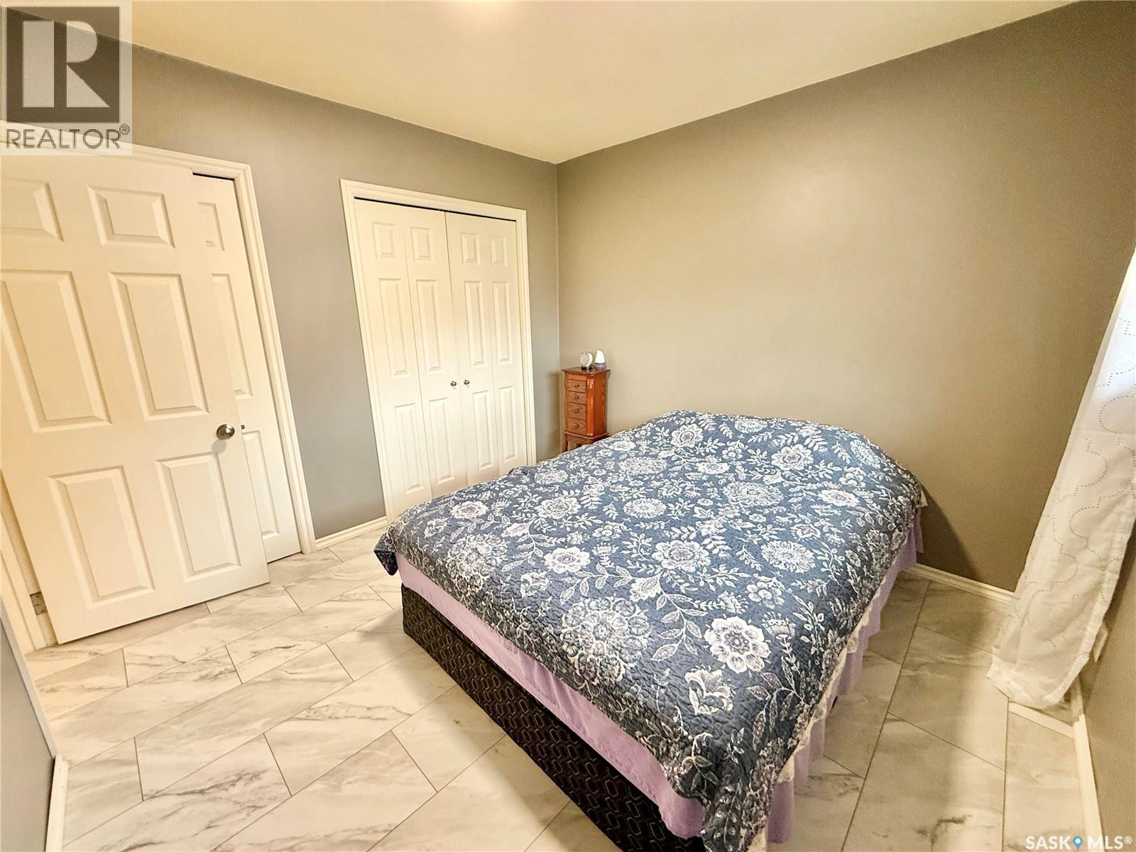 64 10th STREET NE, Weyburn — photo 16
