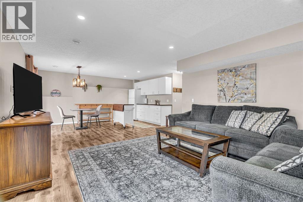 Property photograph 32 for MLS A2355227